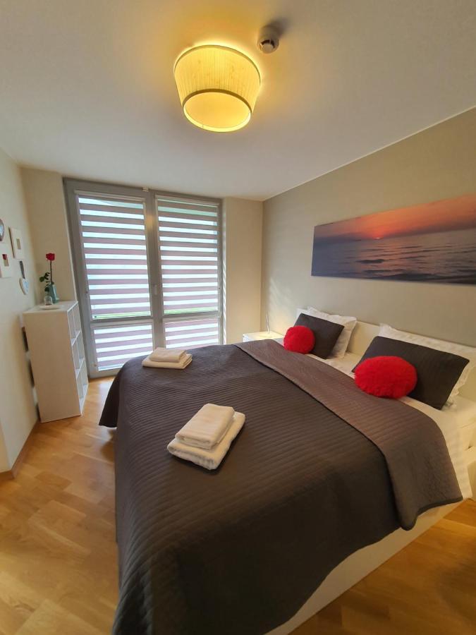 Juros Akmenelio Apartamentai Elija ซเวนตายิ ภายนอก รูปภาพ