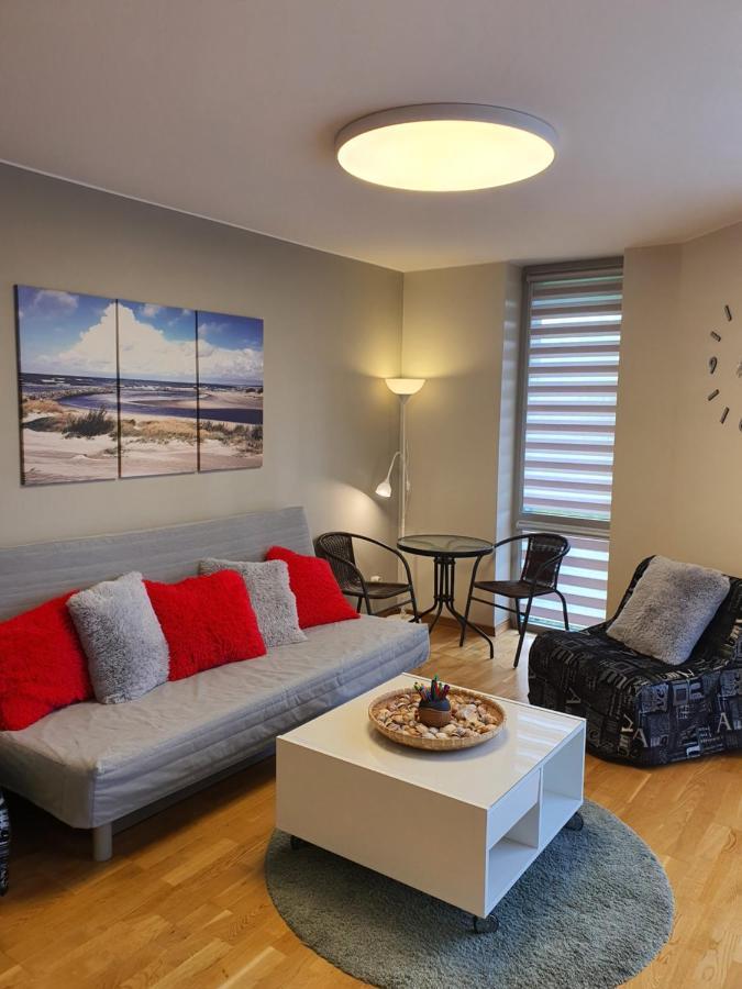 Juros Akmenelio Apartamentai Elija ซเวนตายิ ภายนอก รูปภาพ
